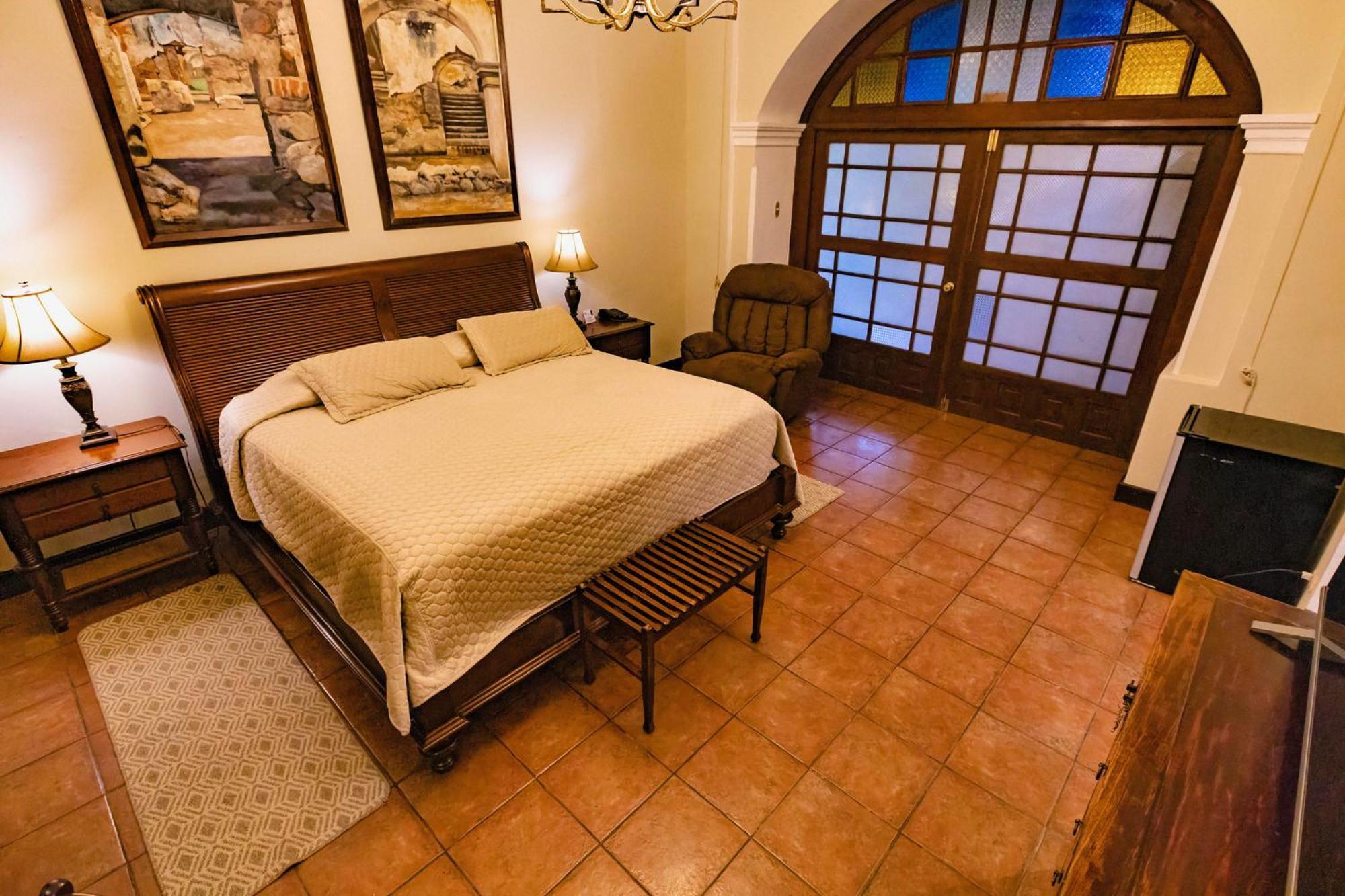 Hotel Aurora Antigua Esterno foto