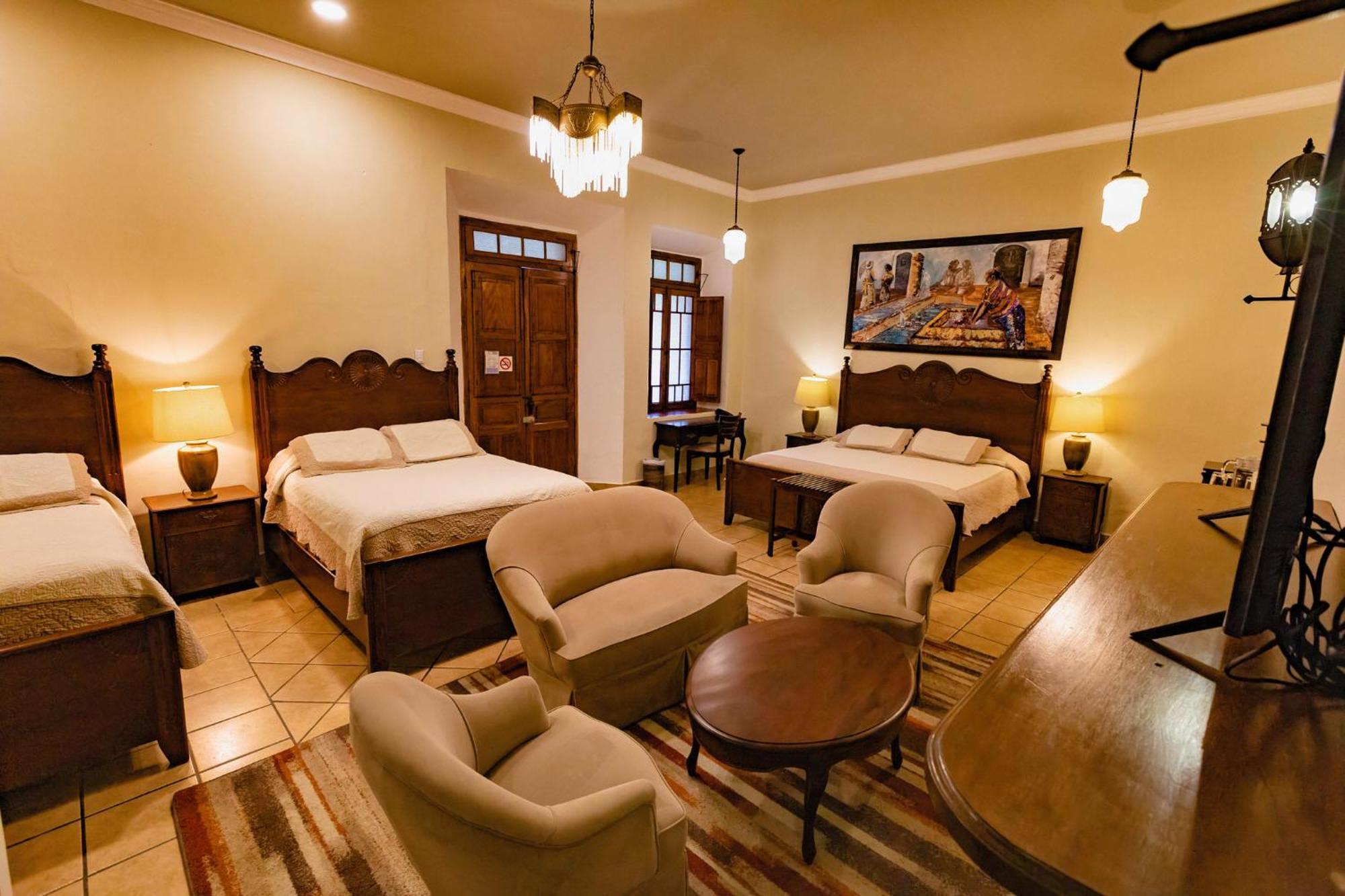 Hotel Aurora Antigua Esterno foto