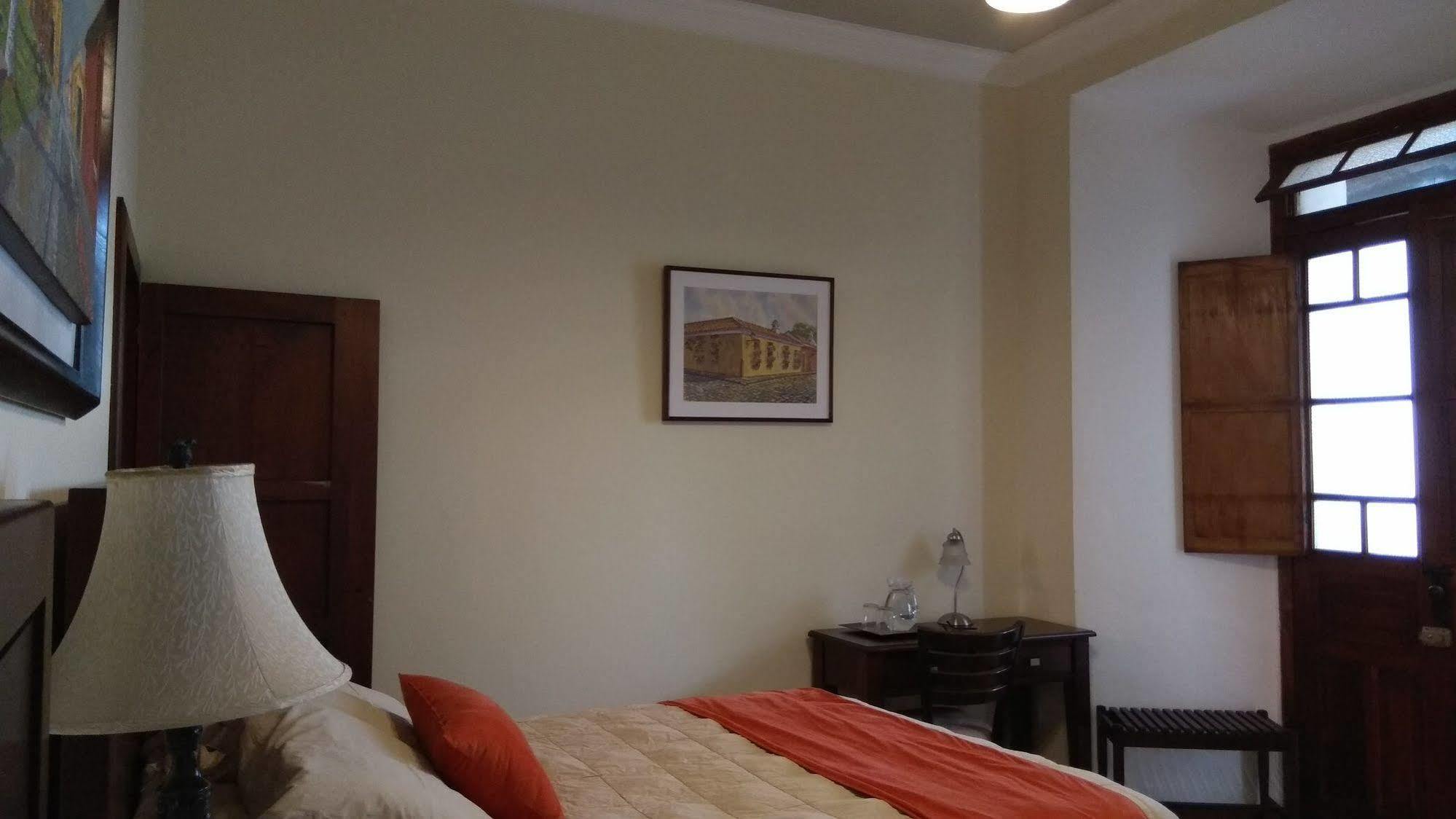 Hotel Aurora Antigua Esterno foto